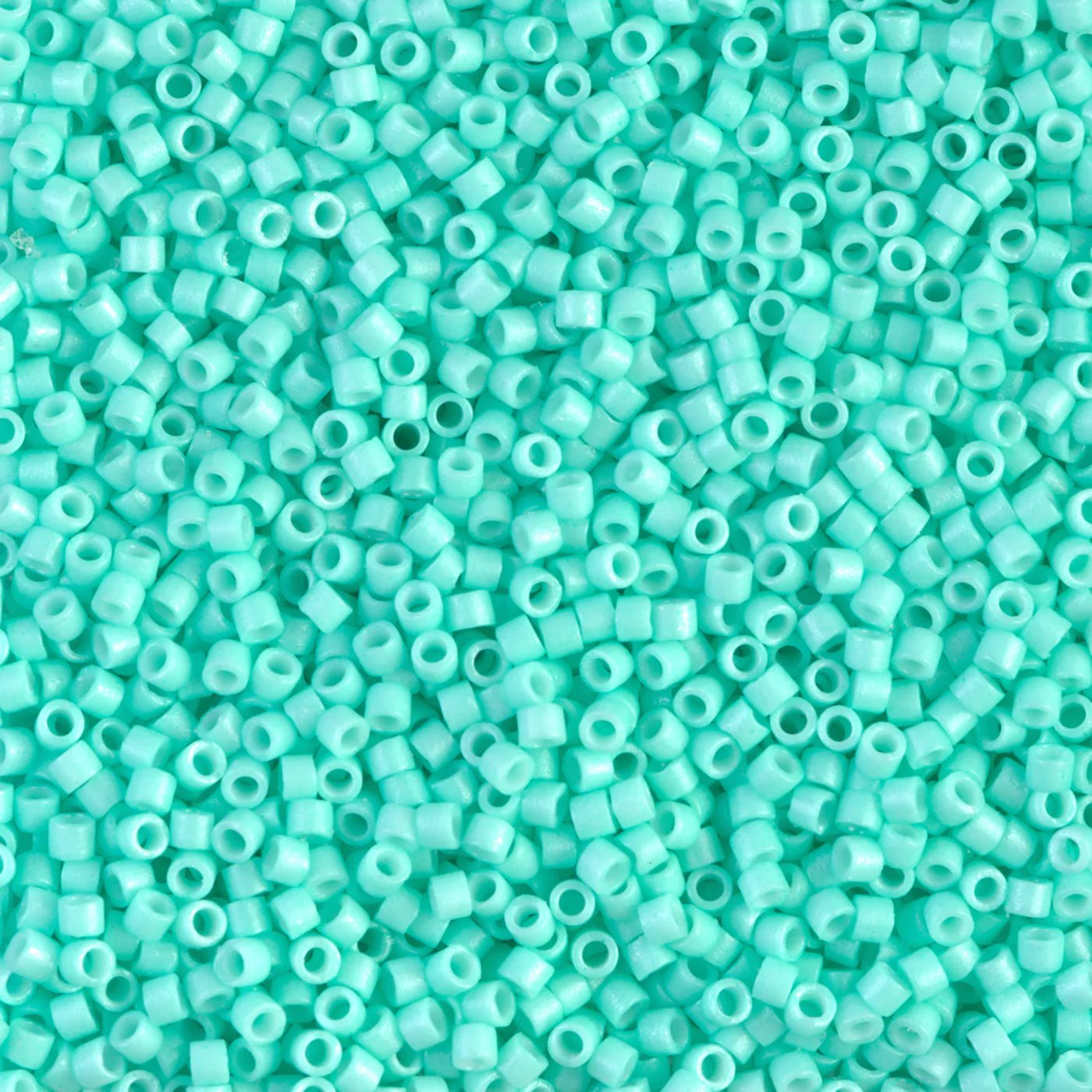 MIYUKI Delica Beads 11/0 #DB2122 - BEADIFUL