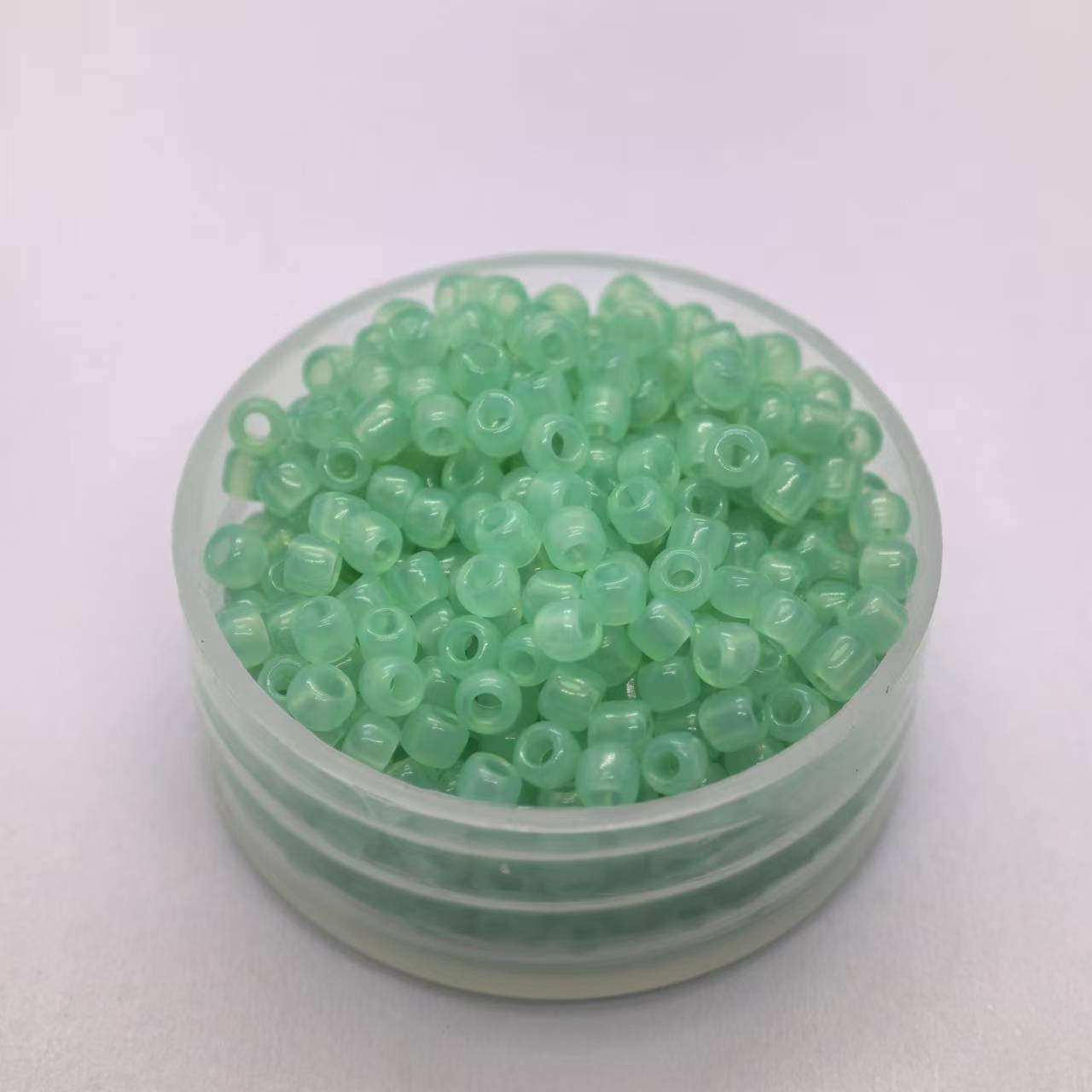 TOHO Round Seed Beads 11/0 #1144 - BEADIFUL