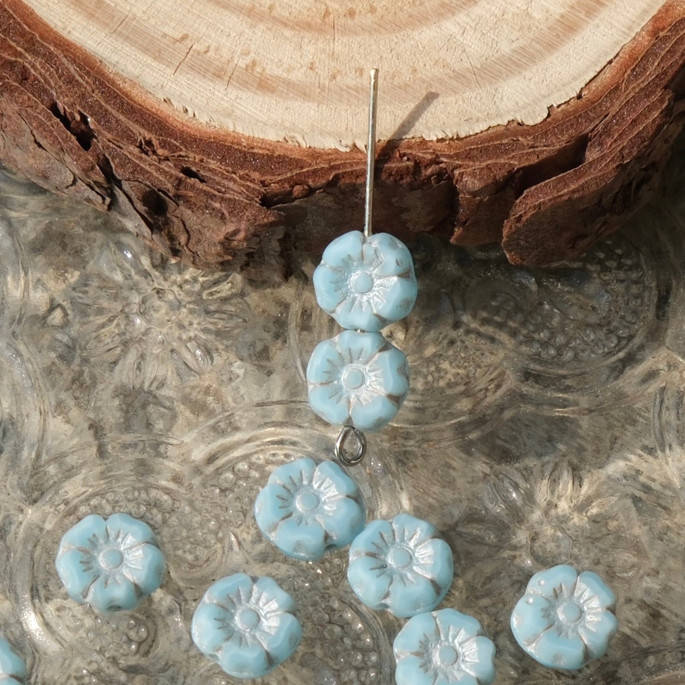 10pcs 7mm Small Czech Glass Beads Hibiscus Flower Beads Vintage Style Beads for Jewelry Making - BEADIFUL