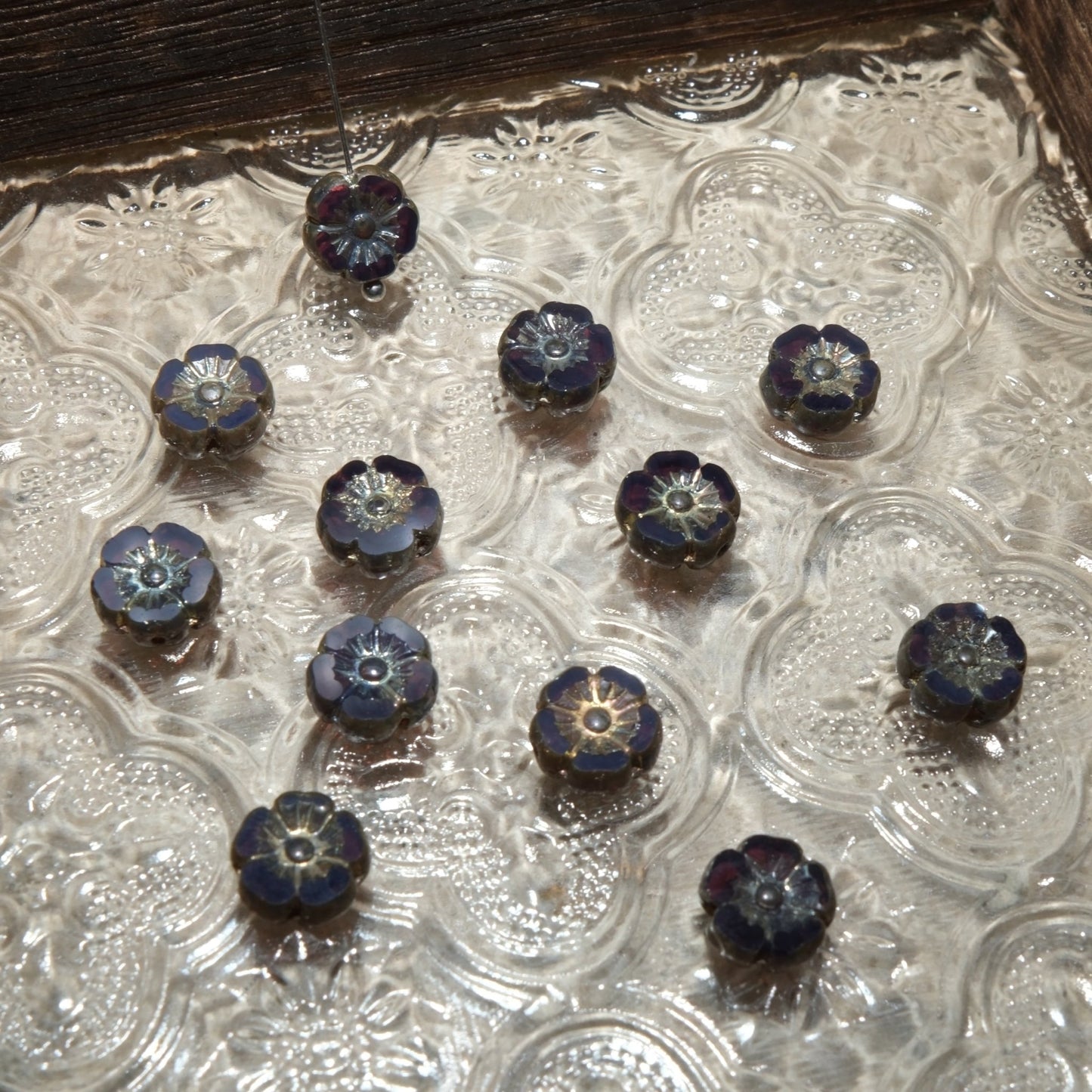 1pc 10mm Small Czech Glass Beads Hibiscus Flower Beads Vintage Style Beads for Jewelry Making - BEADIFUL