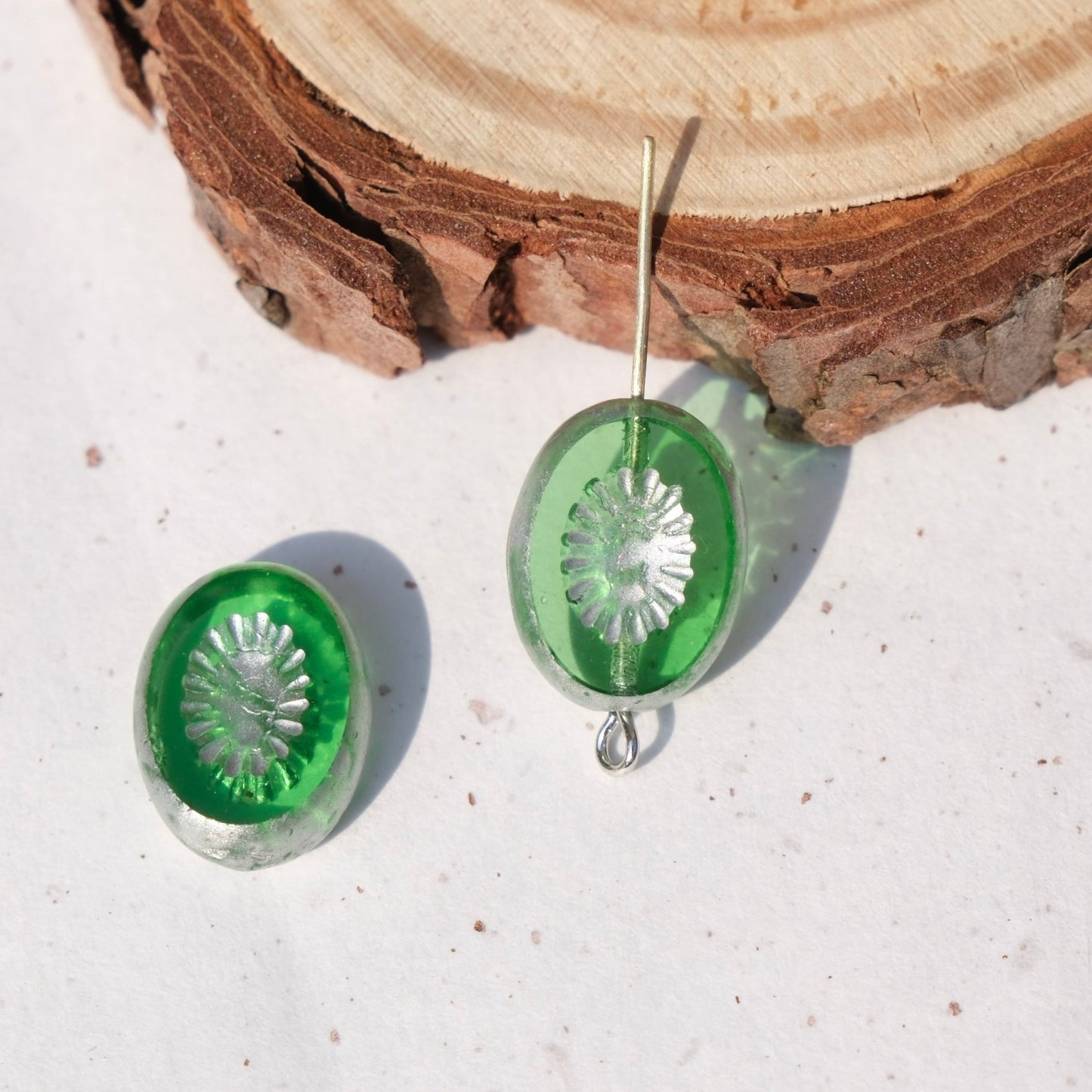 2/5pcs 14x10mm Oval Faceted Kiwi Czech Glass Beads for DIY Jewelry Making - BEADIFUL