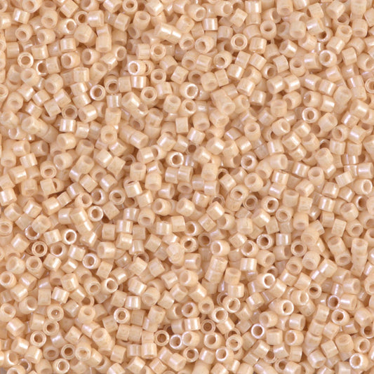 MIYUKI Delica Beads 11/0 #DB204 - BEADIFUL