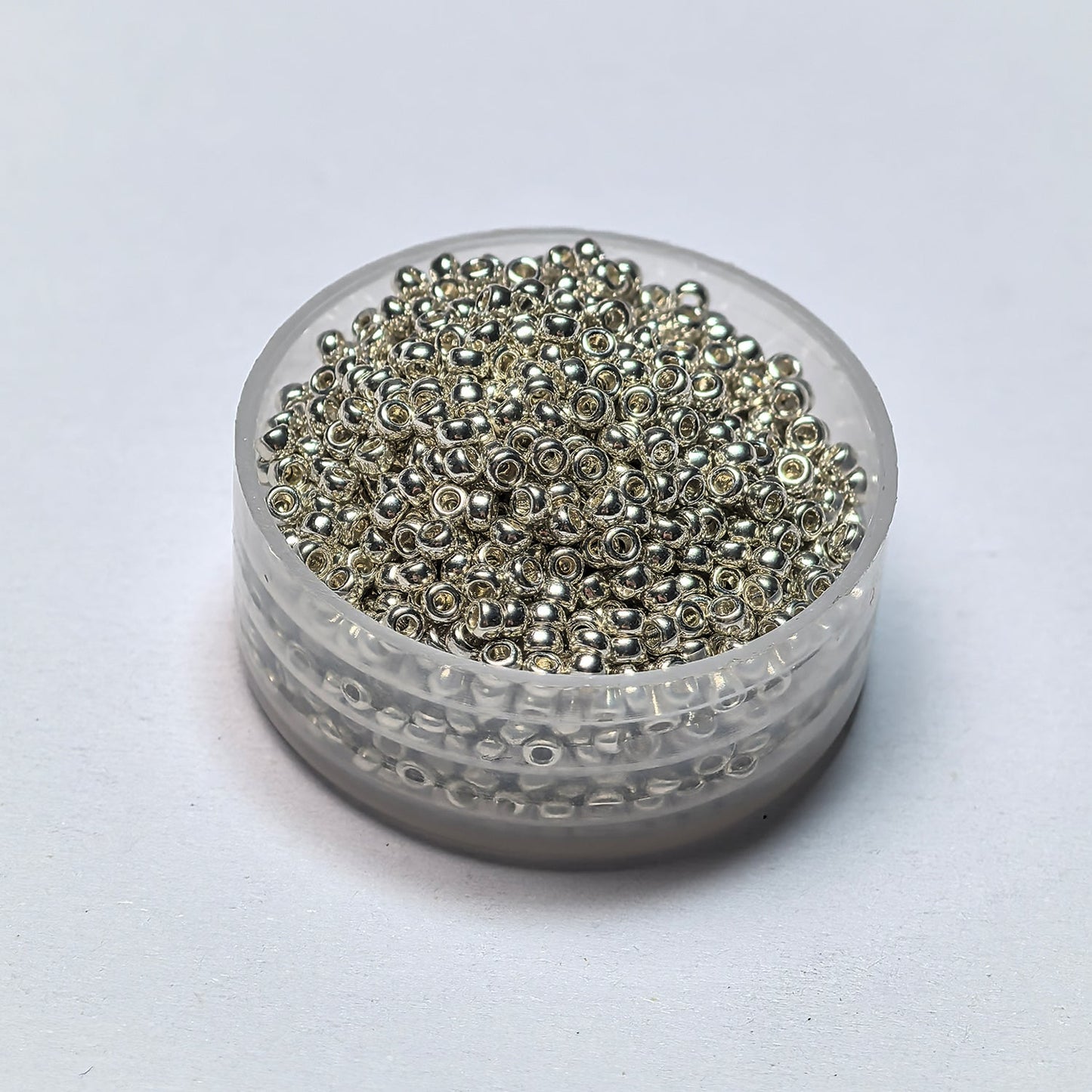 MIYUKI Round Rocailles Seed Beads 15/0 #RR181 - BEADIFUL