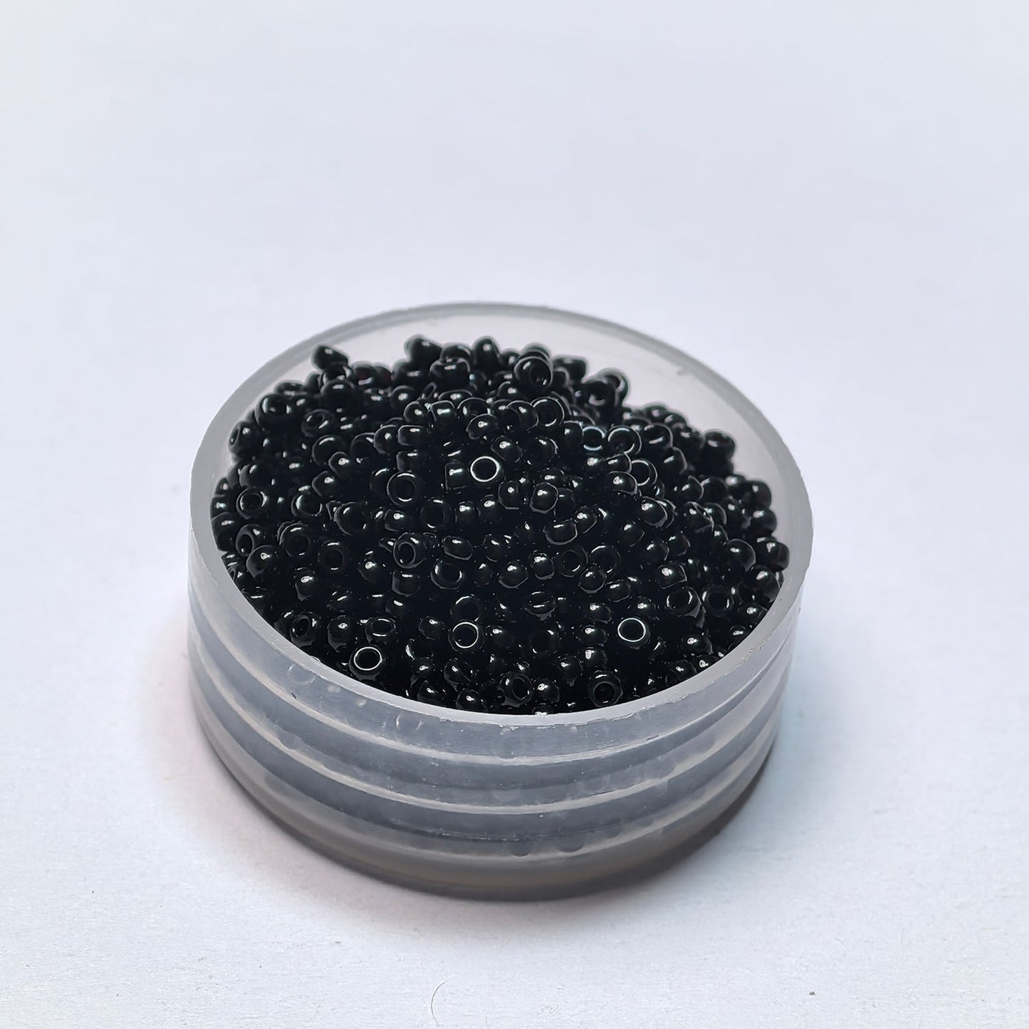 MIYUKI Round Rocailles Seed Beads 15/0 #RR401 - BEADIFUL