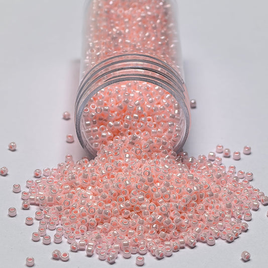 TOHO Round Seed Beads 15/0 #126 - BEADIFUL