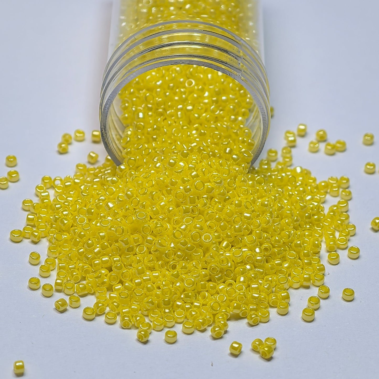 TOHO Round Seed Beads 15/0 #128 - BEADIFUL