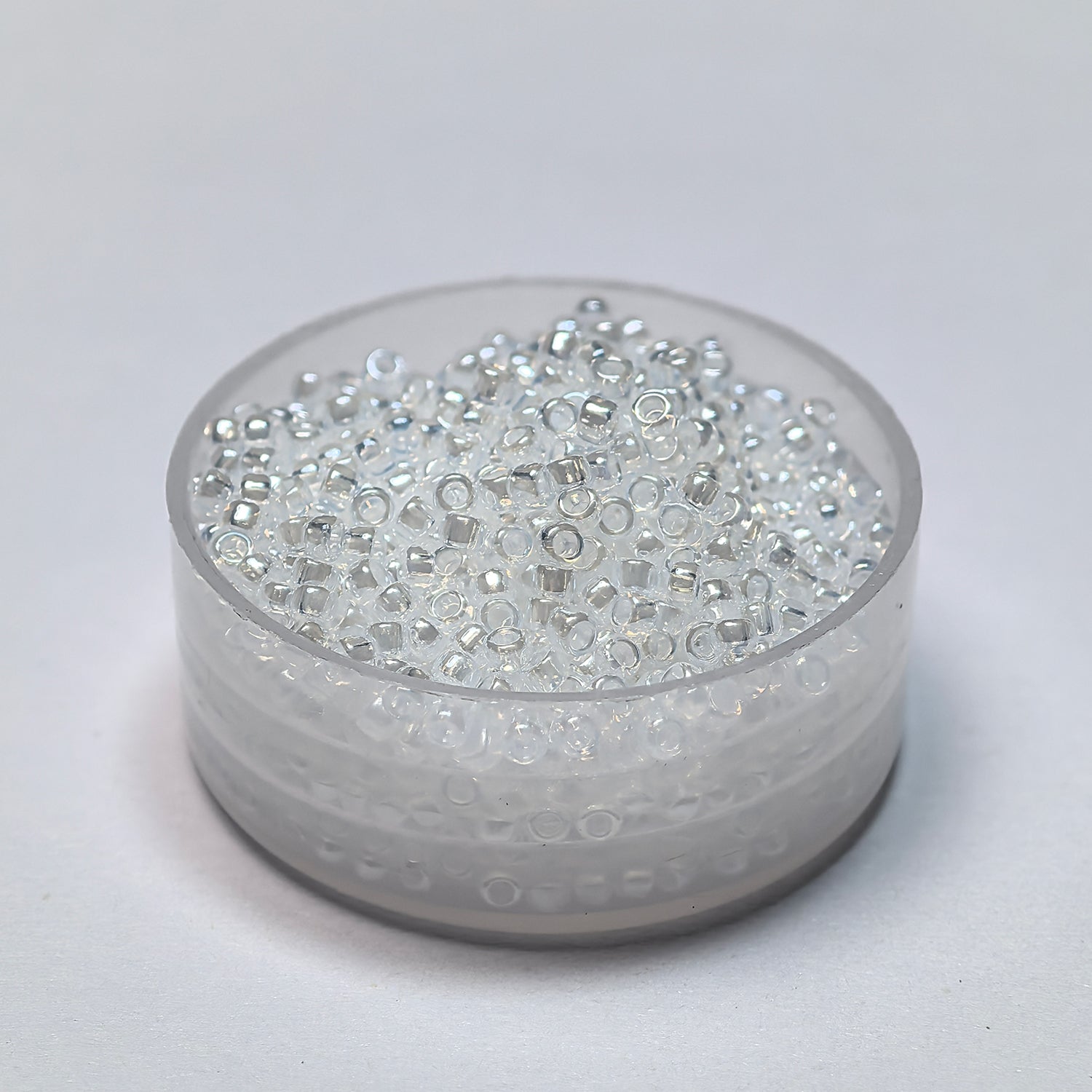 TOHO Round Seed Beads 15/0 #141 - BEADIFUL