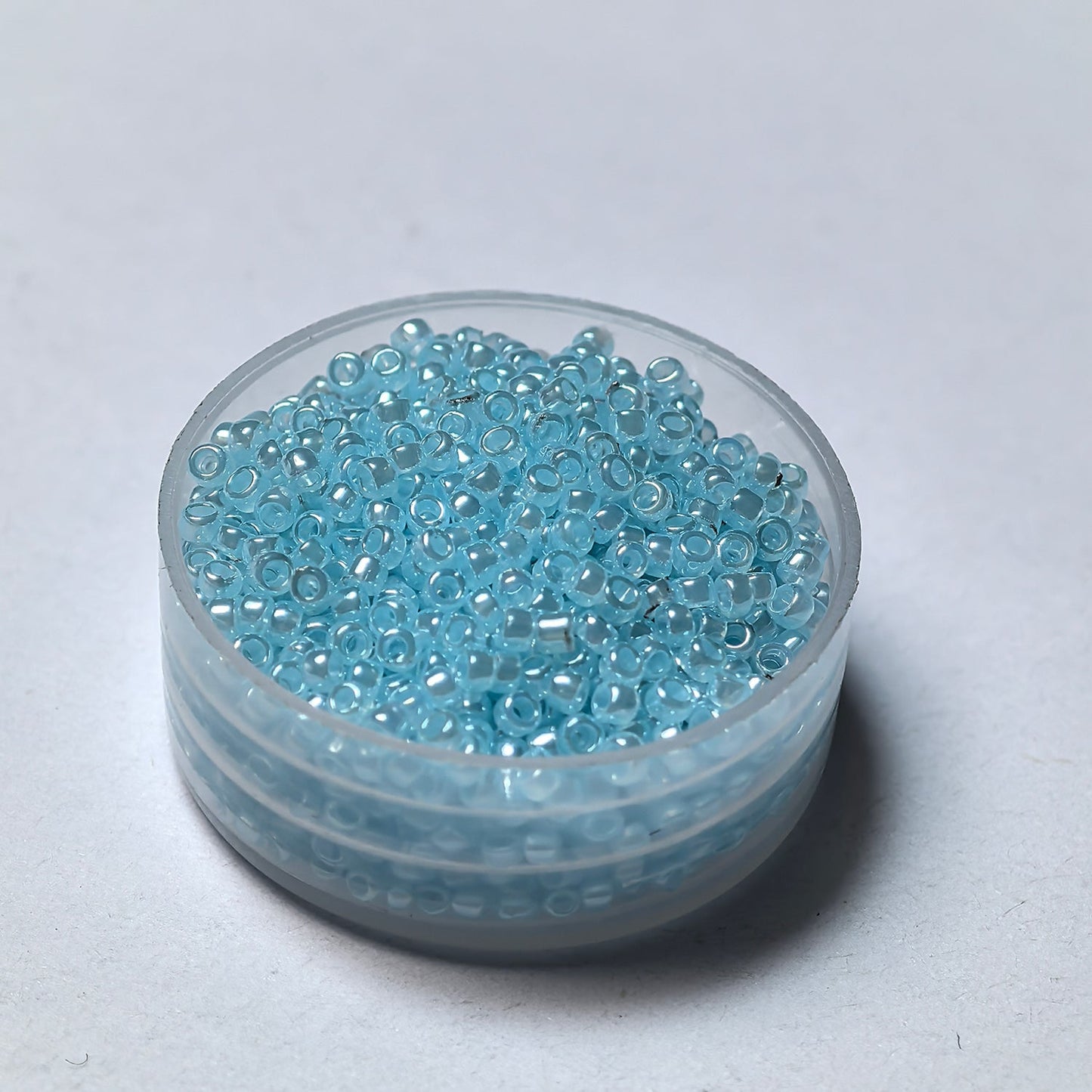 TOHO Round Seed Beads 15/0 #143 - BEADIFUL