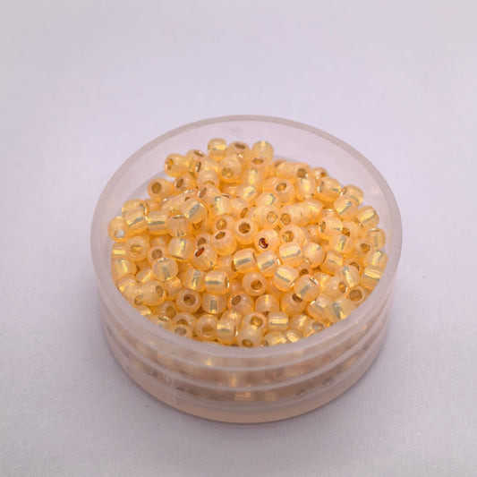 TOHO Round Seed Beads 15/0 #2110 - BEADIFUL